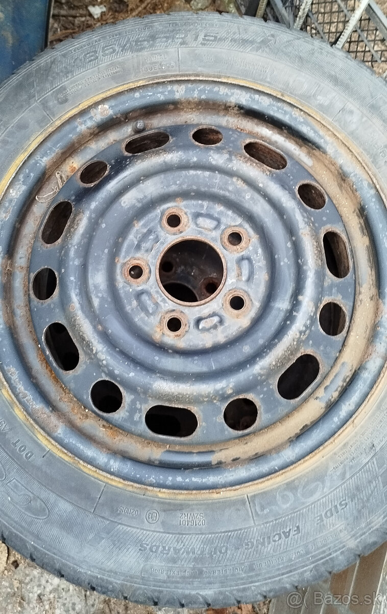 Predam kolesa Mazda.3 pneu 185/65R15 mam 3ks