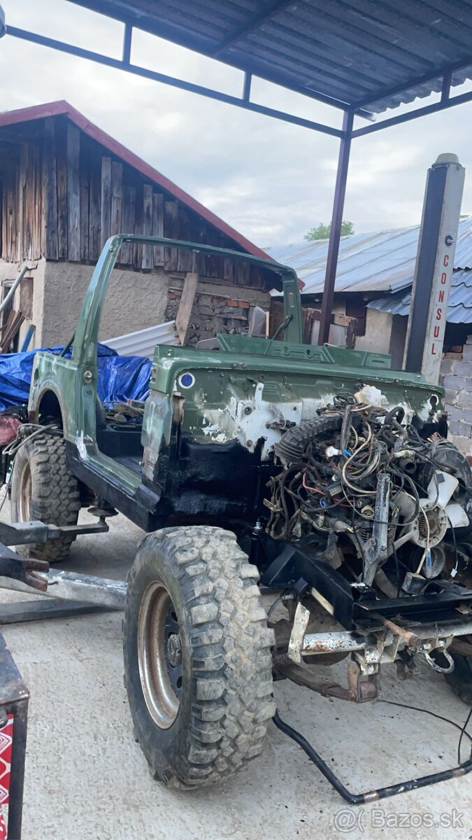 Suzuki samurai