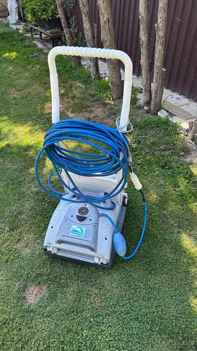 Predam Robotický vysávač bazénov Maytronics DOLPHI Robotický