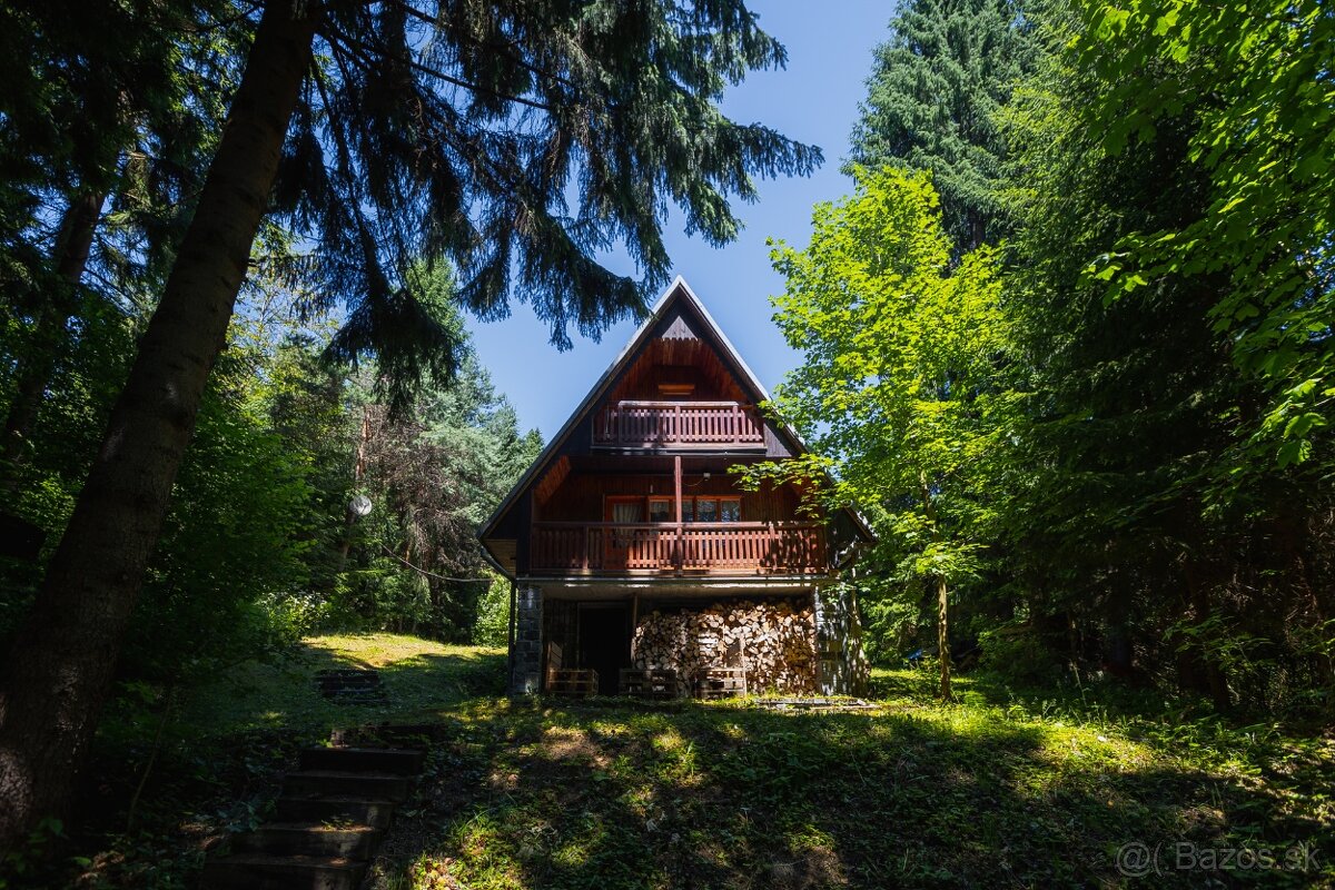 Rekreačná chata v krásnom prostredí v lyžiarskom stredisku K