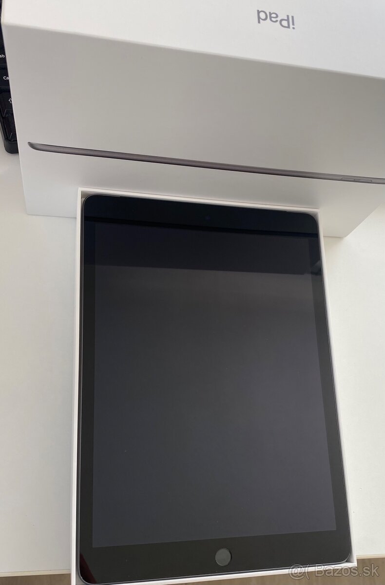 Apple iPad 10.2”