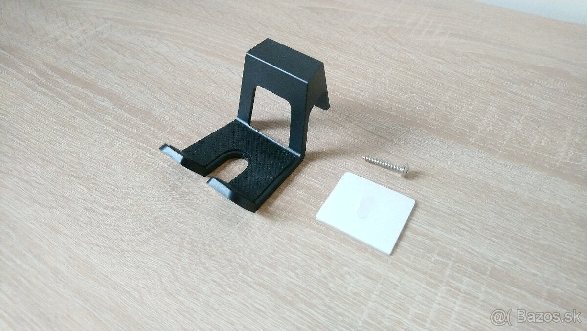 Drziak pre controler