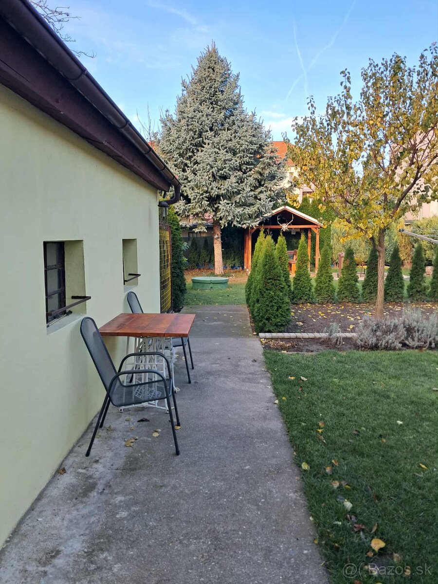 Dvojpodlažný rodinný dom v Skalici