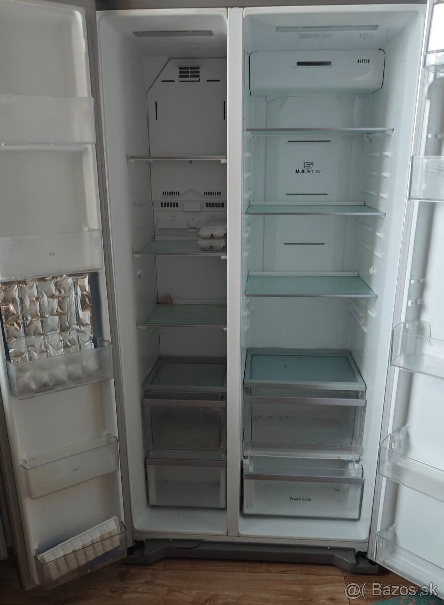 Americká chladnička LG