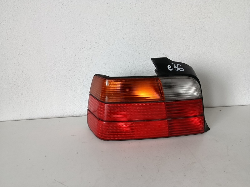 svetlo LZ bmw e36 50€