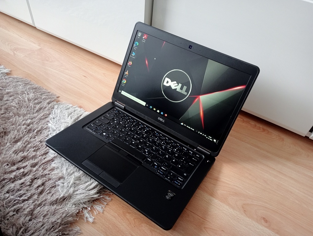 predám Dell latitude e7450 / Intel core i7 / 16gb ram / ssd