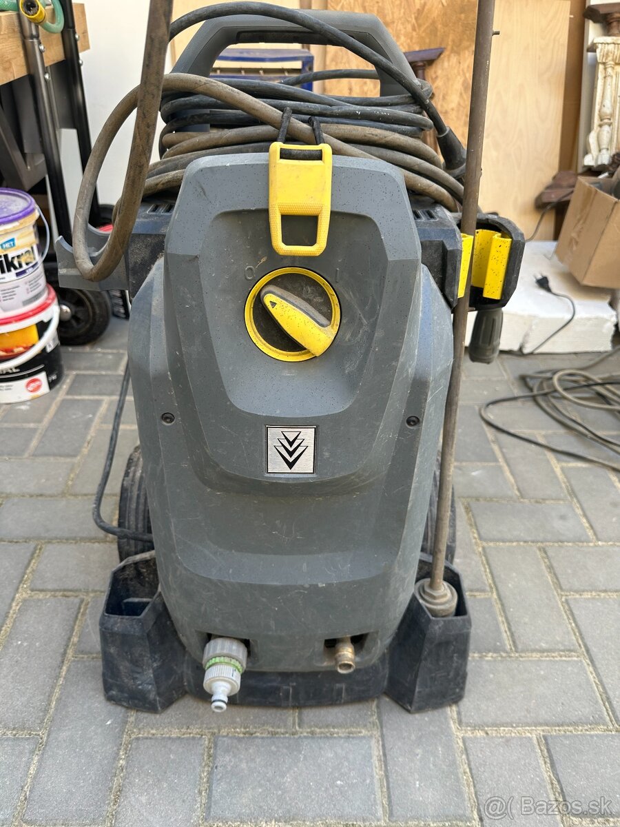 Tlakový čistič Karcher - Profesional.