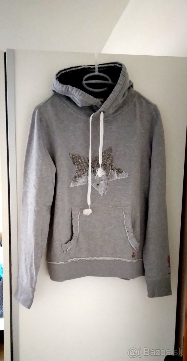 Tommy Hilfiger originál mikina bunda tričko