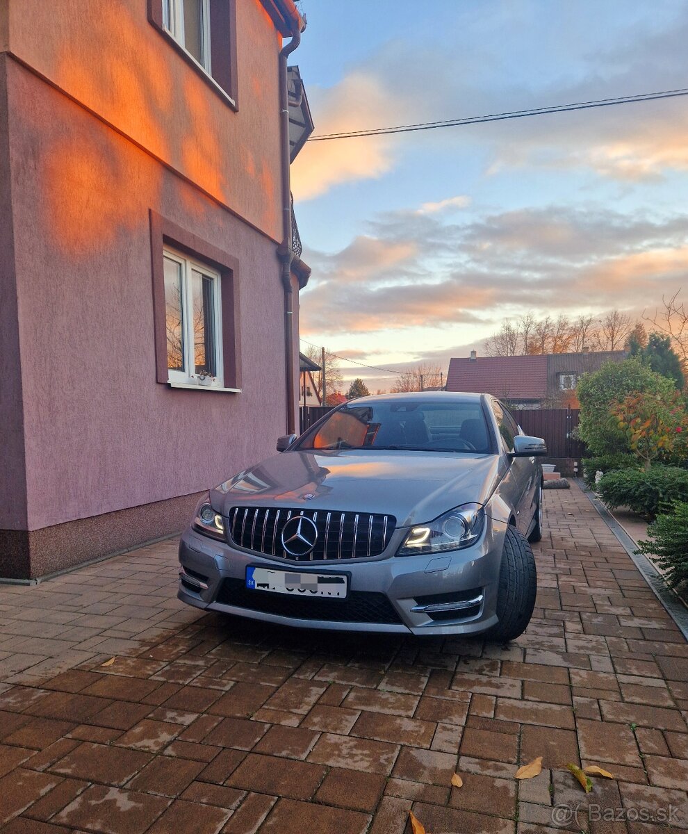 Mercedes-Benz C kupé 220 cdi