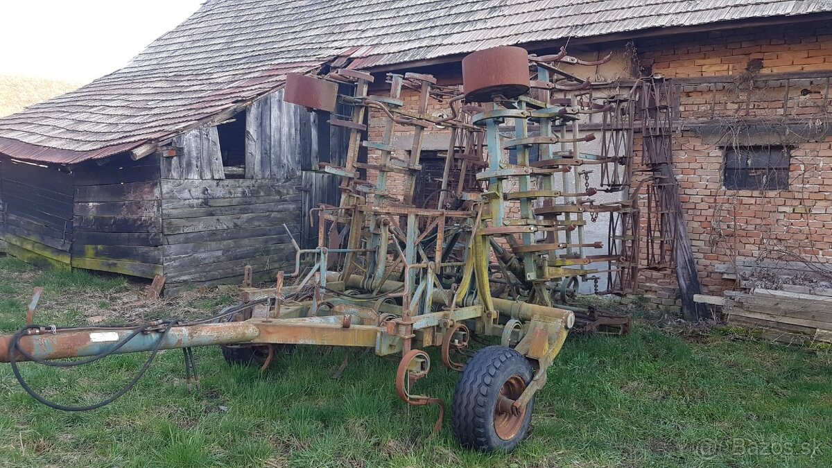 Kombinátor