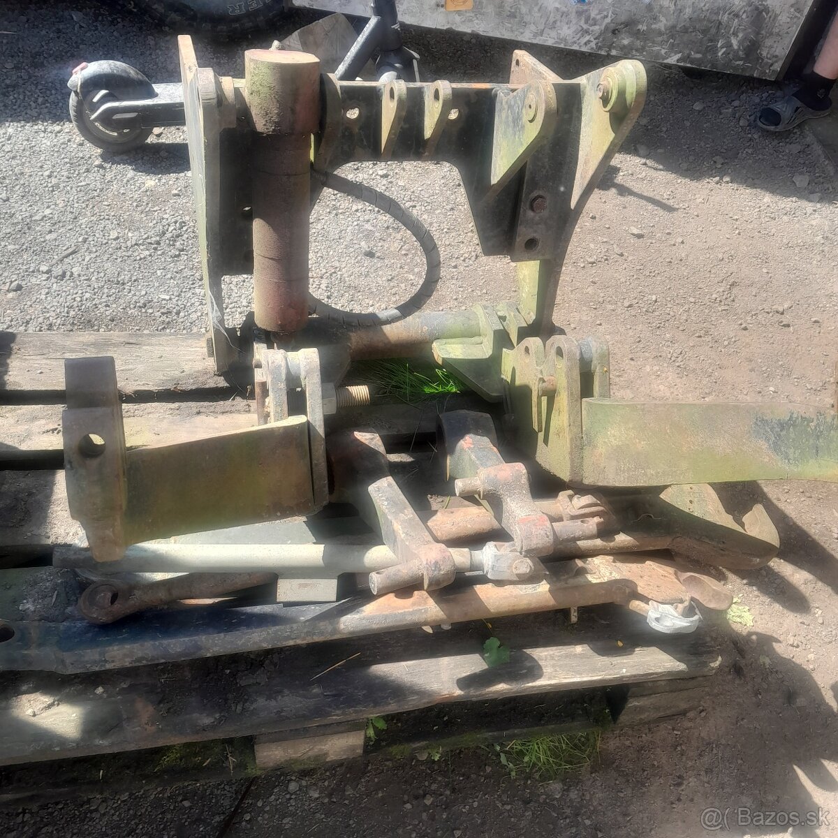 Celna hydraulika zetor forterra