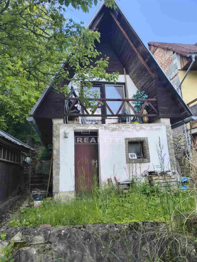 Predaj chaty s krásnym pozemkom v záhradkárskej oblasti...