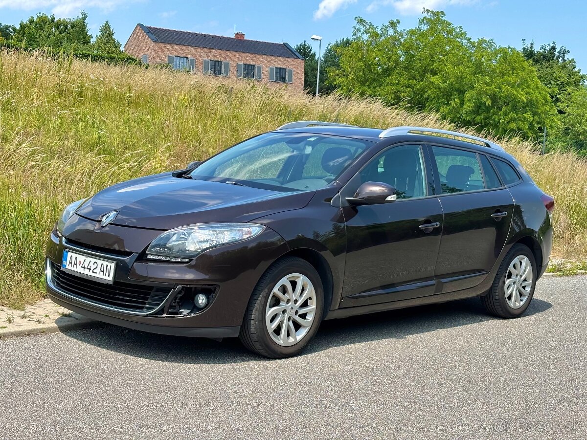 Renault Megane kombi 1.5 diesel manuál