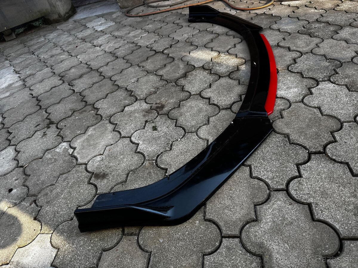 Lipo (spojler)
