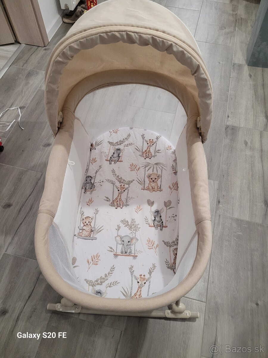 Postieľka/kolíska Kinderkraft a monitor dychu Milian 1