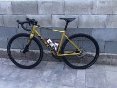 Gravel bicykel Kellys Soot 30 (model 2023)