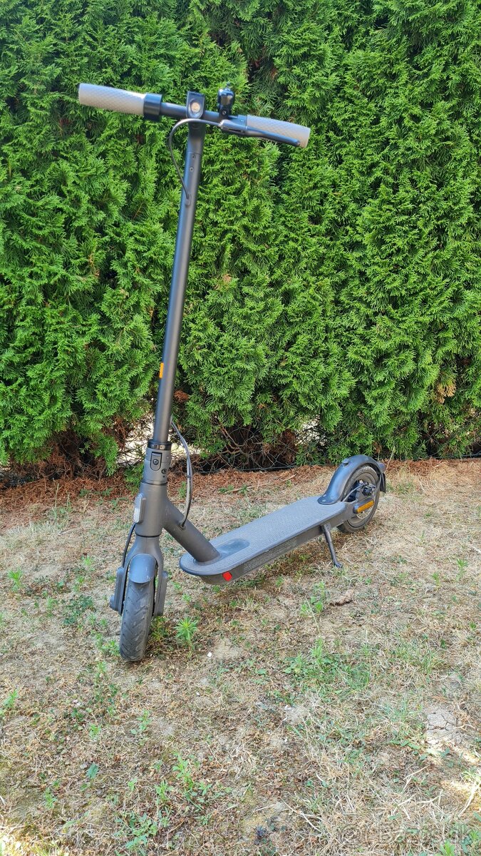 Elektrická kolobežka Xiaomi Scooter S1