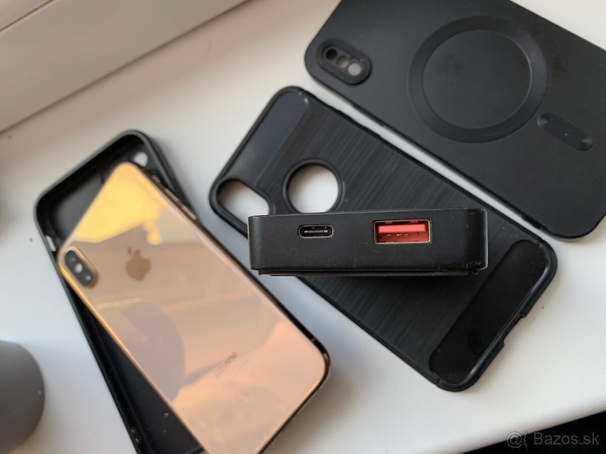 iPhone XS