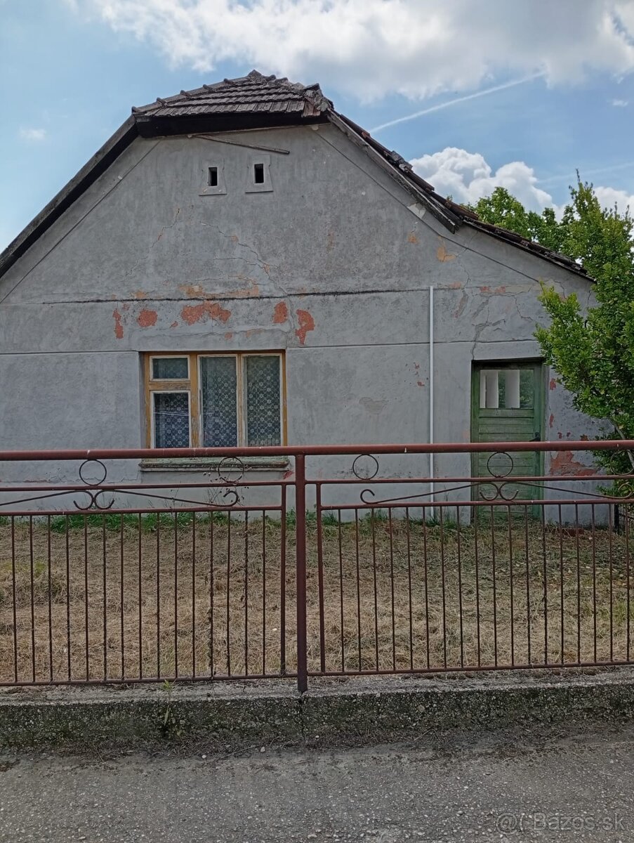 Predám vidiecky domček v pôvodnom stave