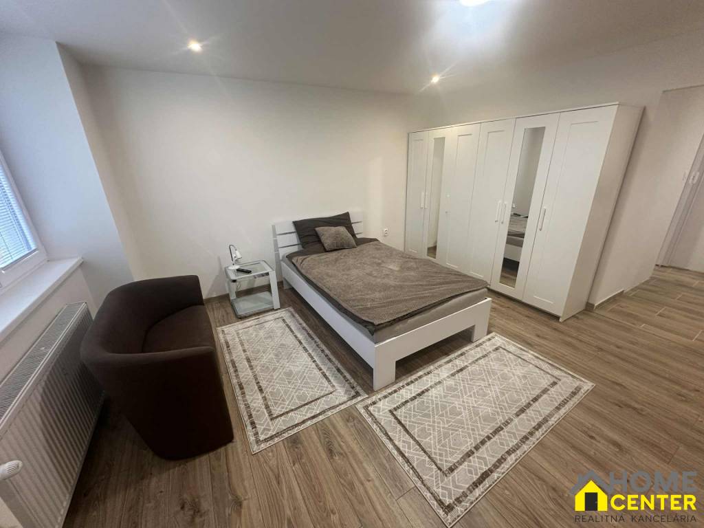 PRENÁJOM : zariadený 1 izbový byt, Vnútorná okružná, Komárno