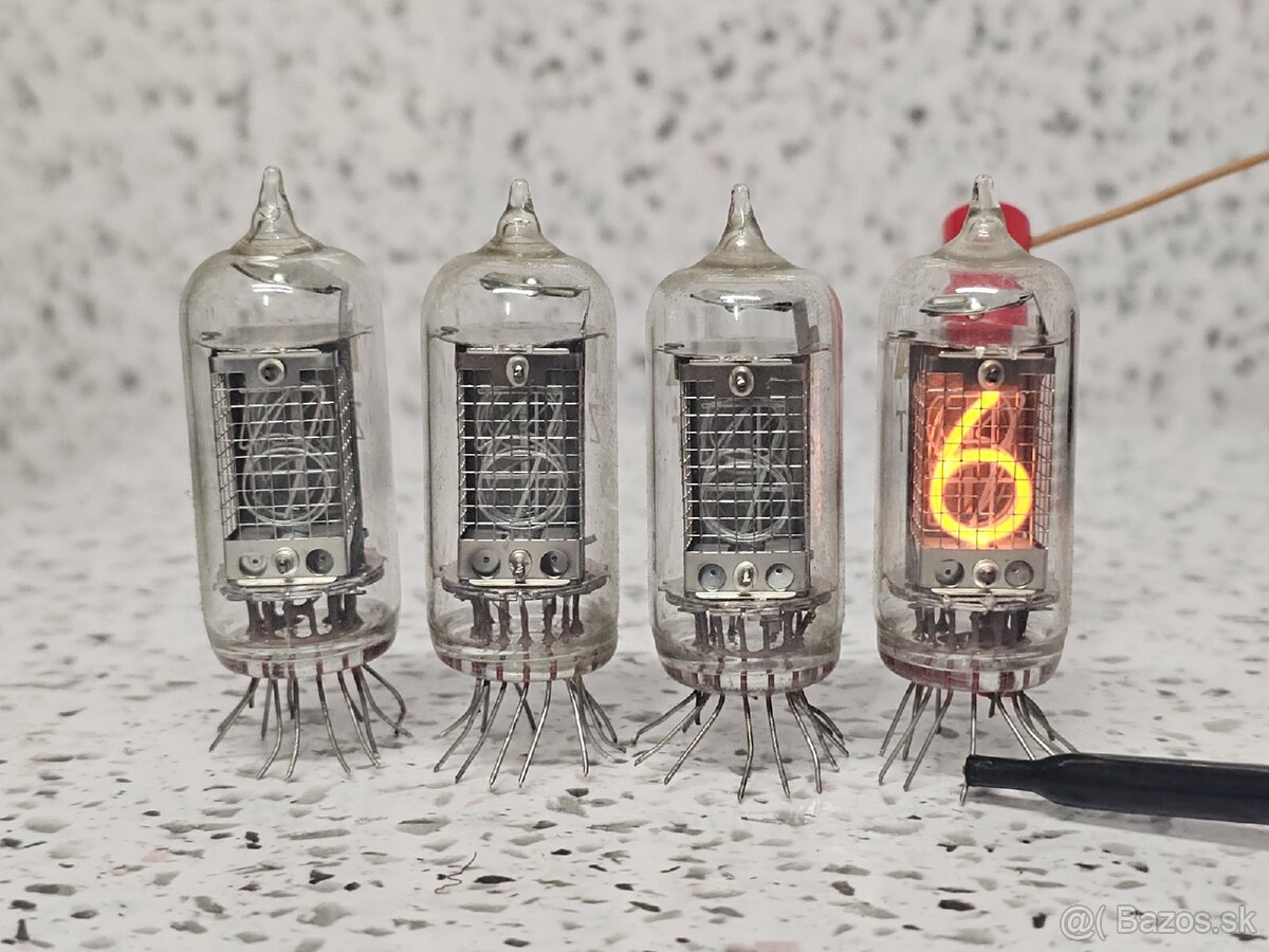4x ZM1082T / NIXIE DIGITRON / TESLA ZM 1082T