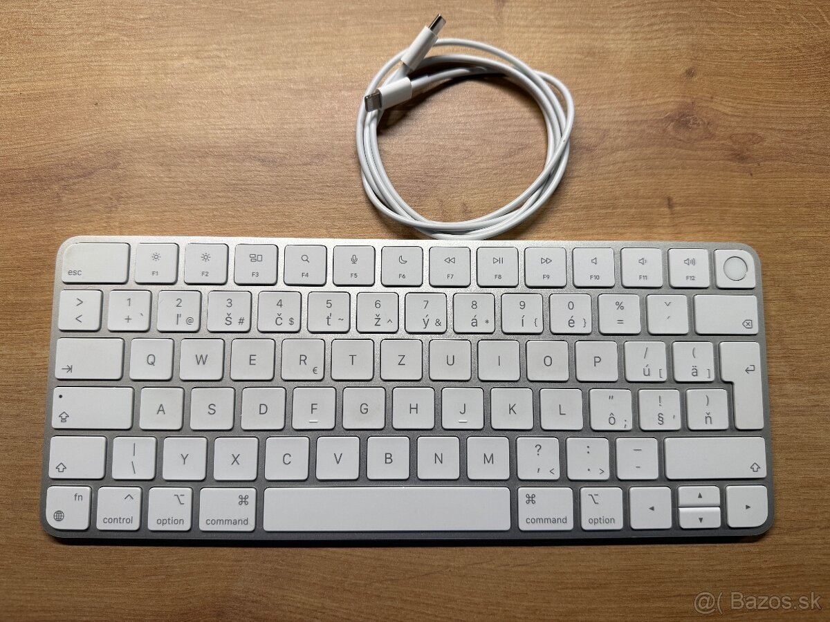 Apple magic klavesnica so snimacom odtlackou
