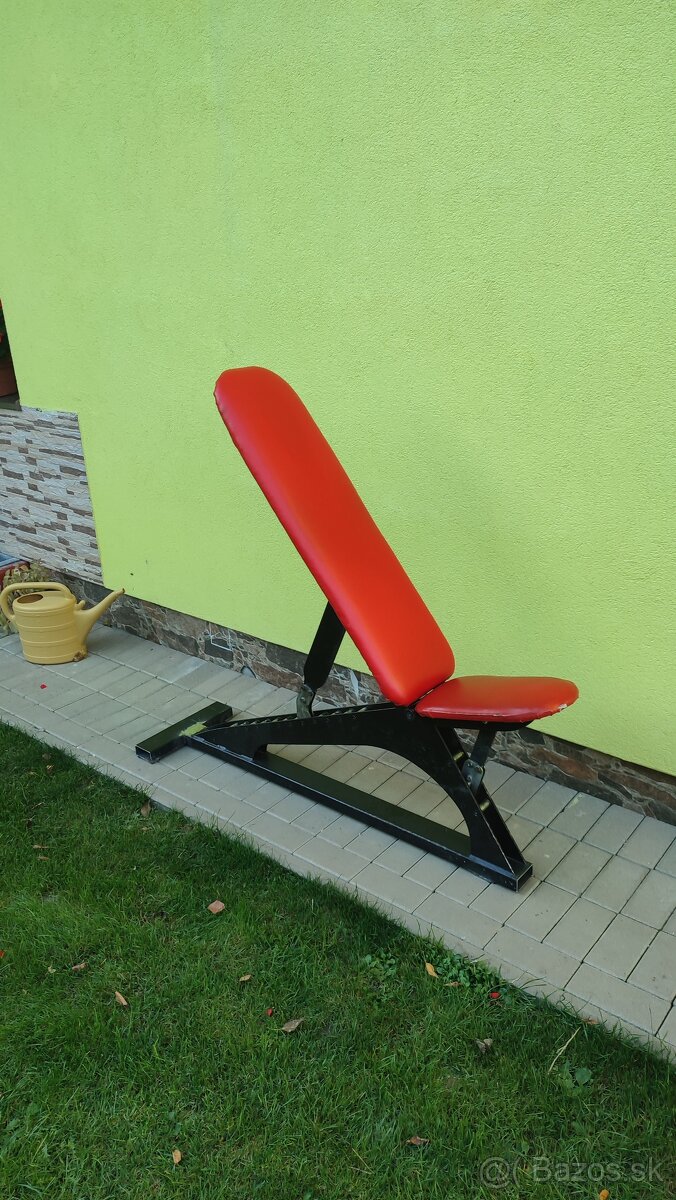 Lavička polohovateľná