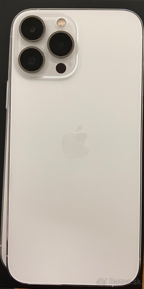 iPhone 13 Pro Max Silver 128 GB v top stave