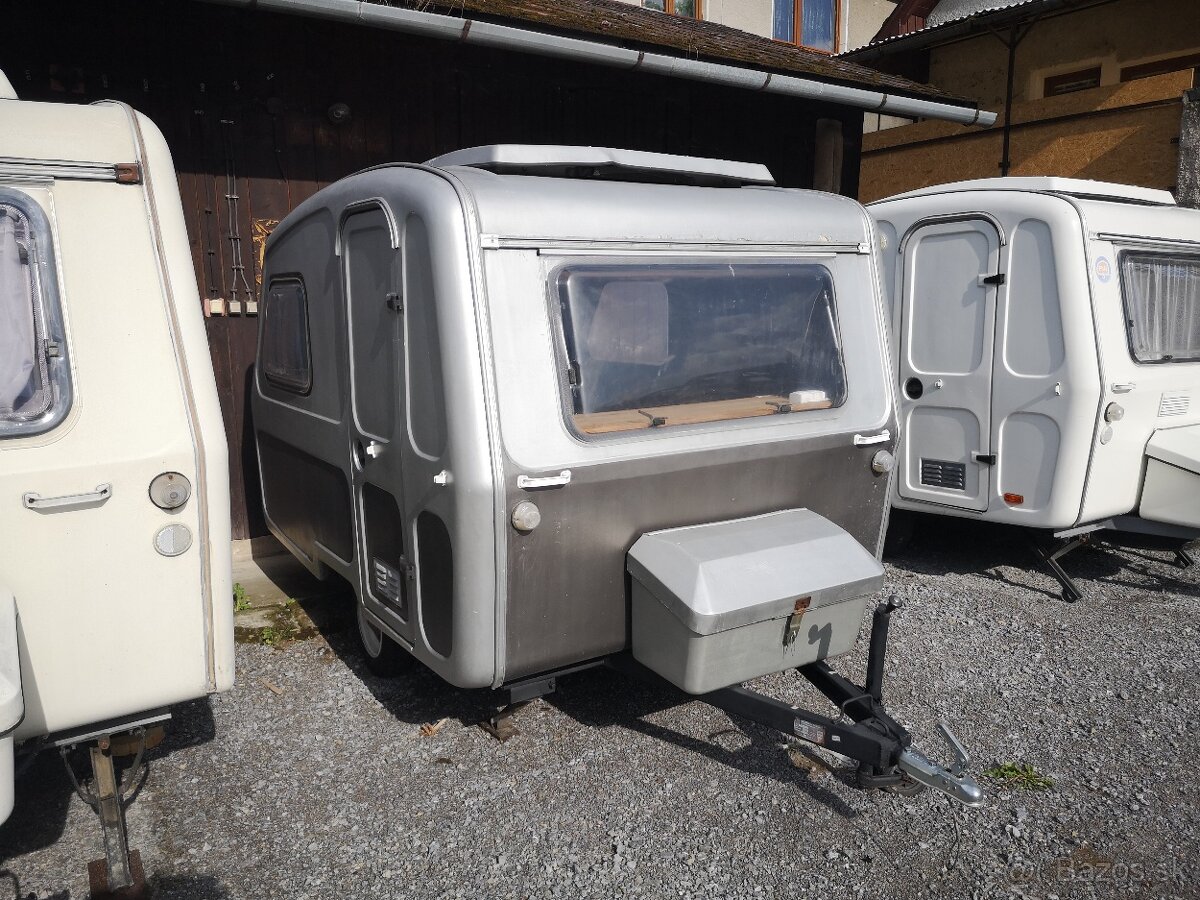 Karavan Niewiadow N126