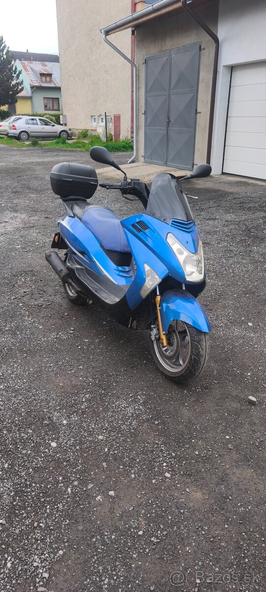 Skuter 125