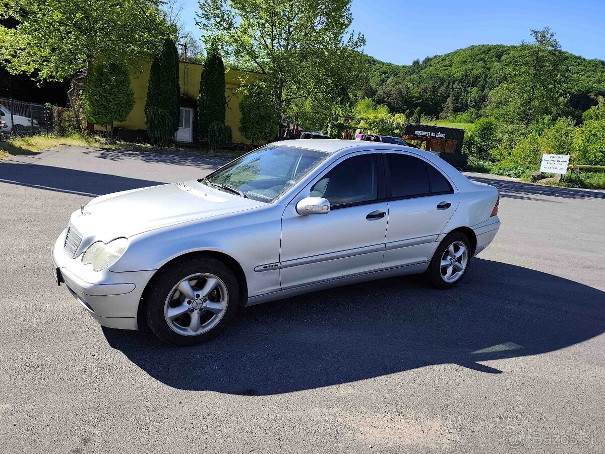 Mercedes C trieda 200 CDI Classic