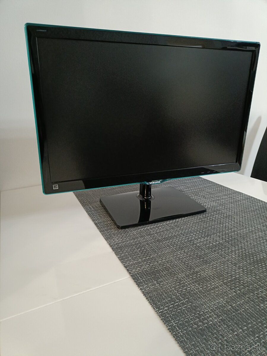 Samsung S22D390