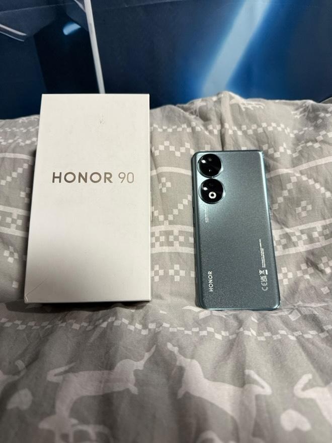Honor 90 512gb záruka 2roky 100%stav