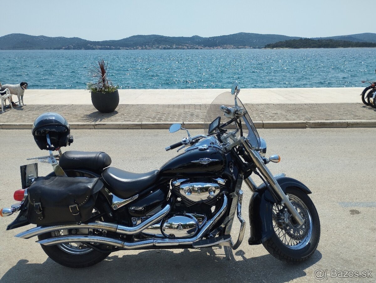 Suzuki VL 800 Volusia