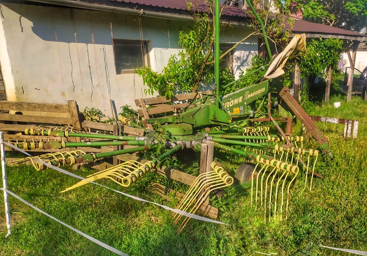 Predám zhrabovač Krone 280