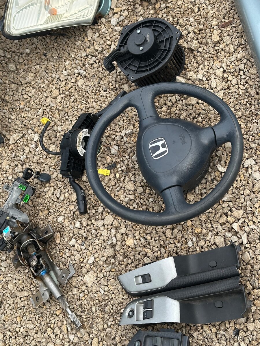 Predám volant Airbag Páčka Dvere sklo Vypínače Civic 2001-