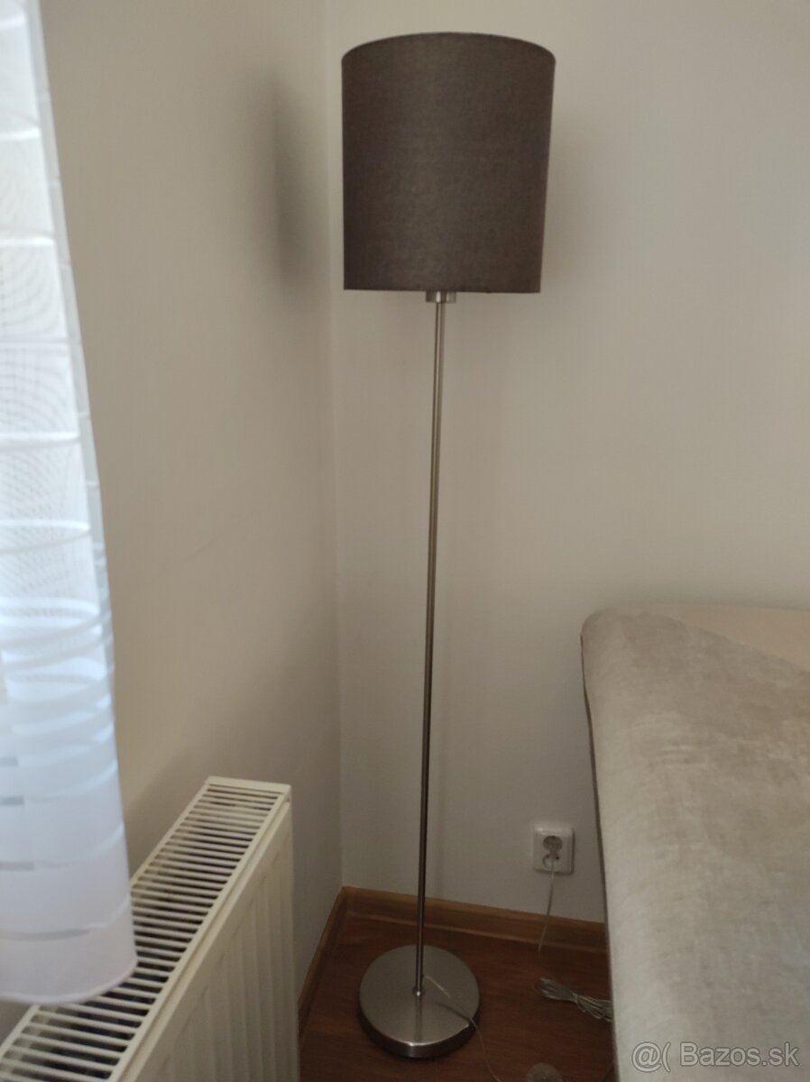 Eglo pasteri stojaca lampa