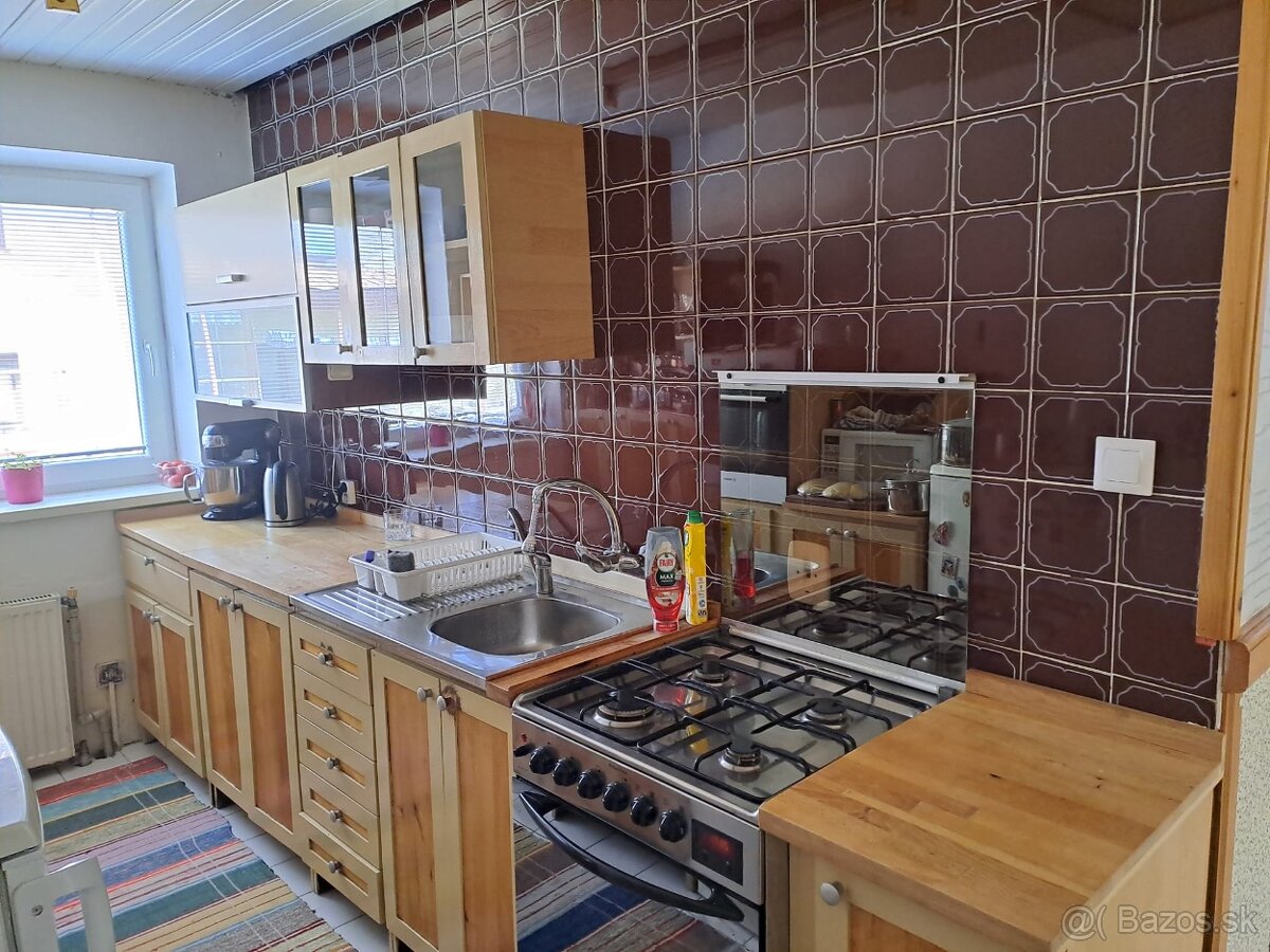 NOVÁ CENA - Rodinný dom v obci KLIN