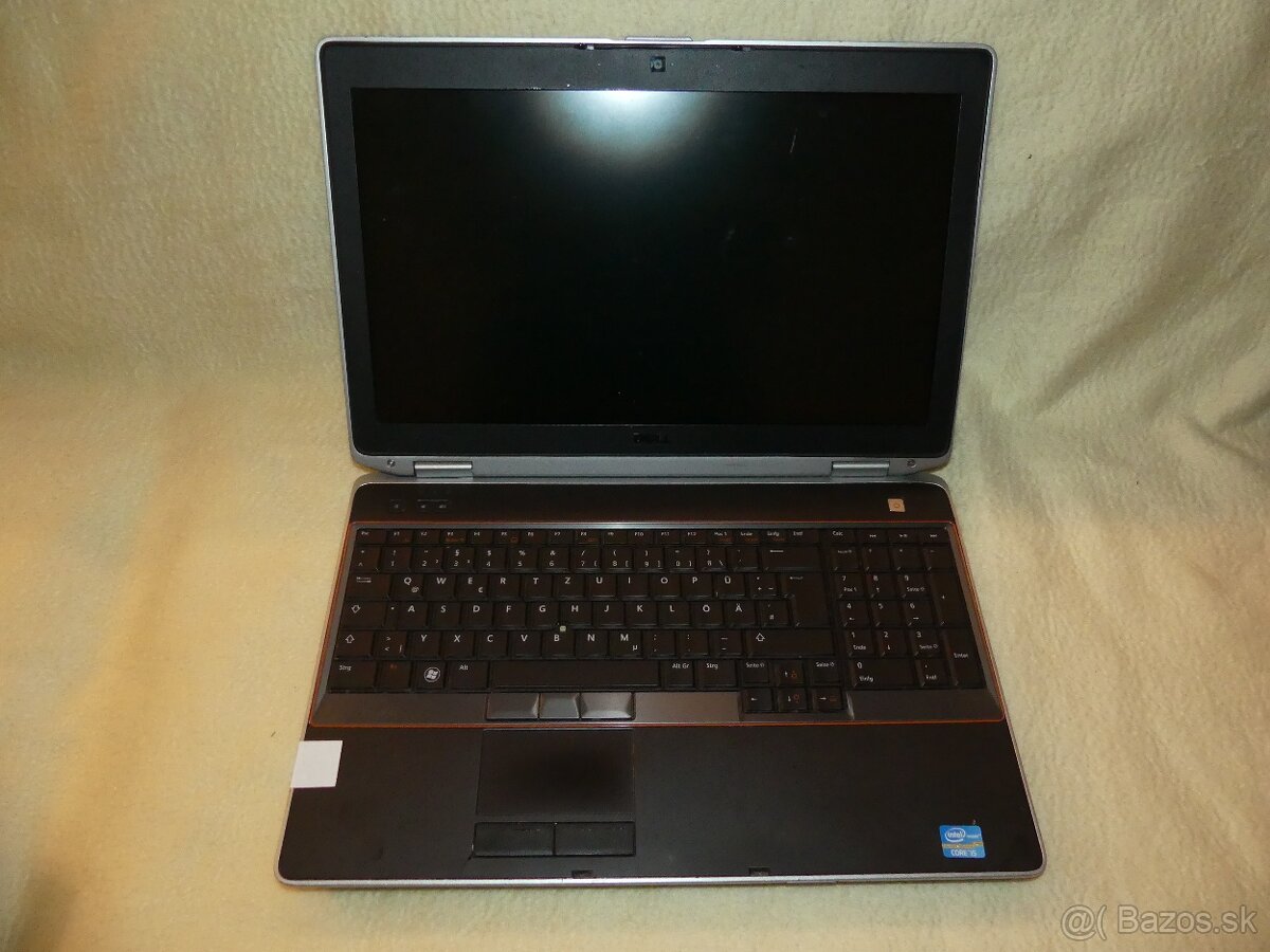 Dell Latitude P14F nefunkčný notebook