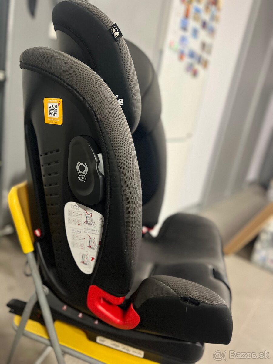 Autosedačka Joie bold ember