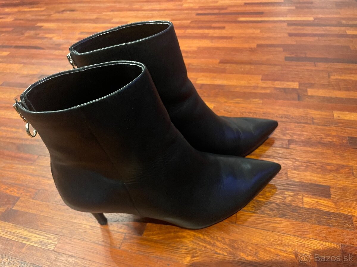 Čižmičky Next, veľkosť 40