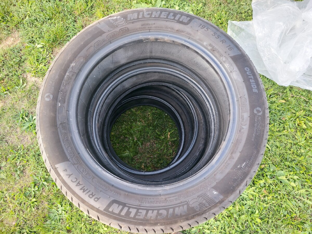Pneu 195/55R16