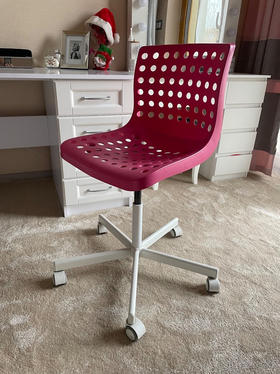 Ikea otočná stolička