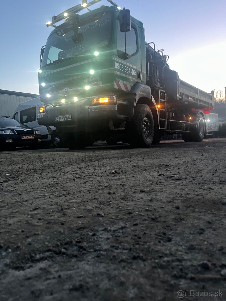 Renault kerax kontajner a ruka