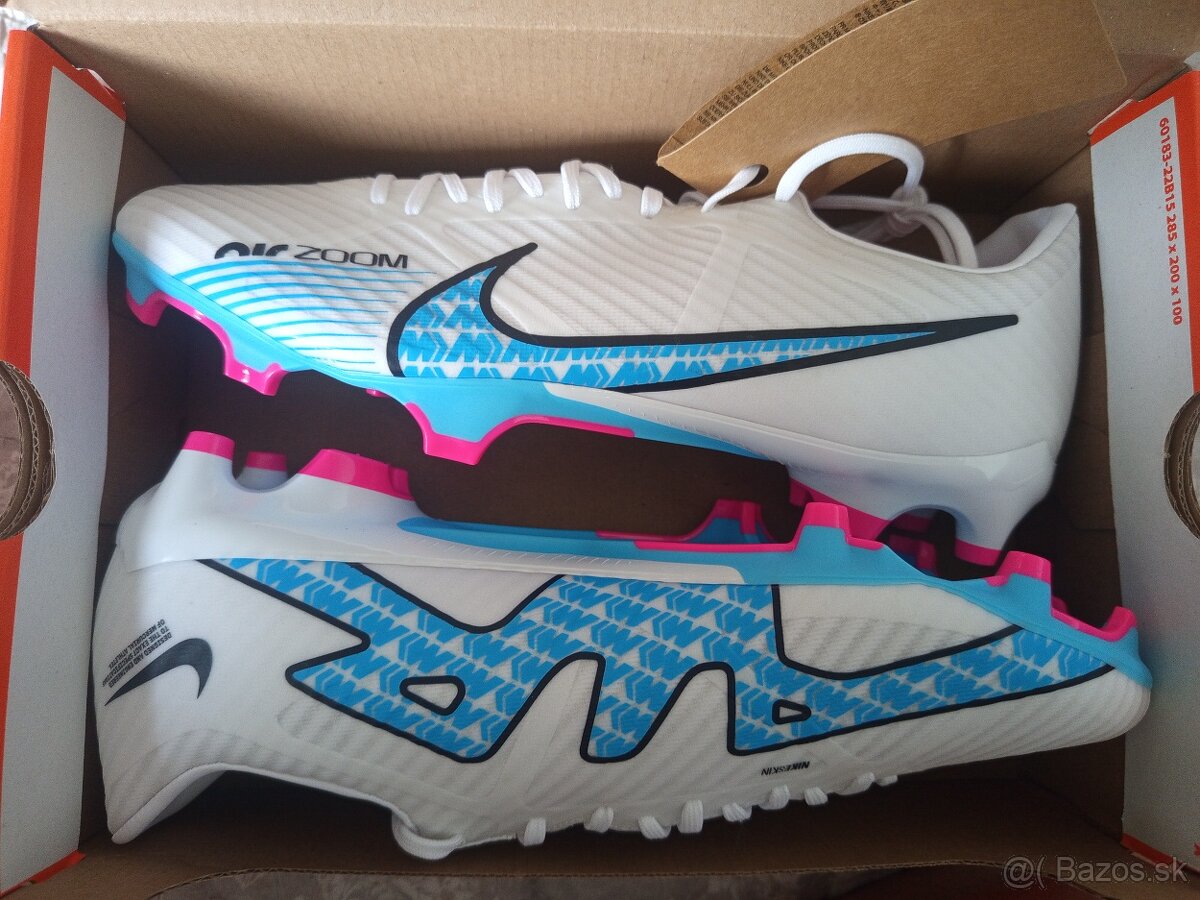 Kopačky Nike  Air Mercurial