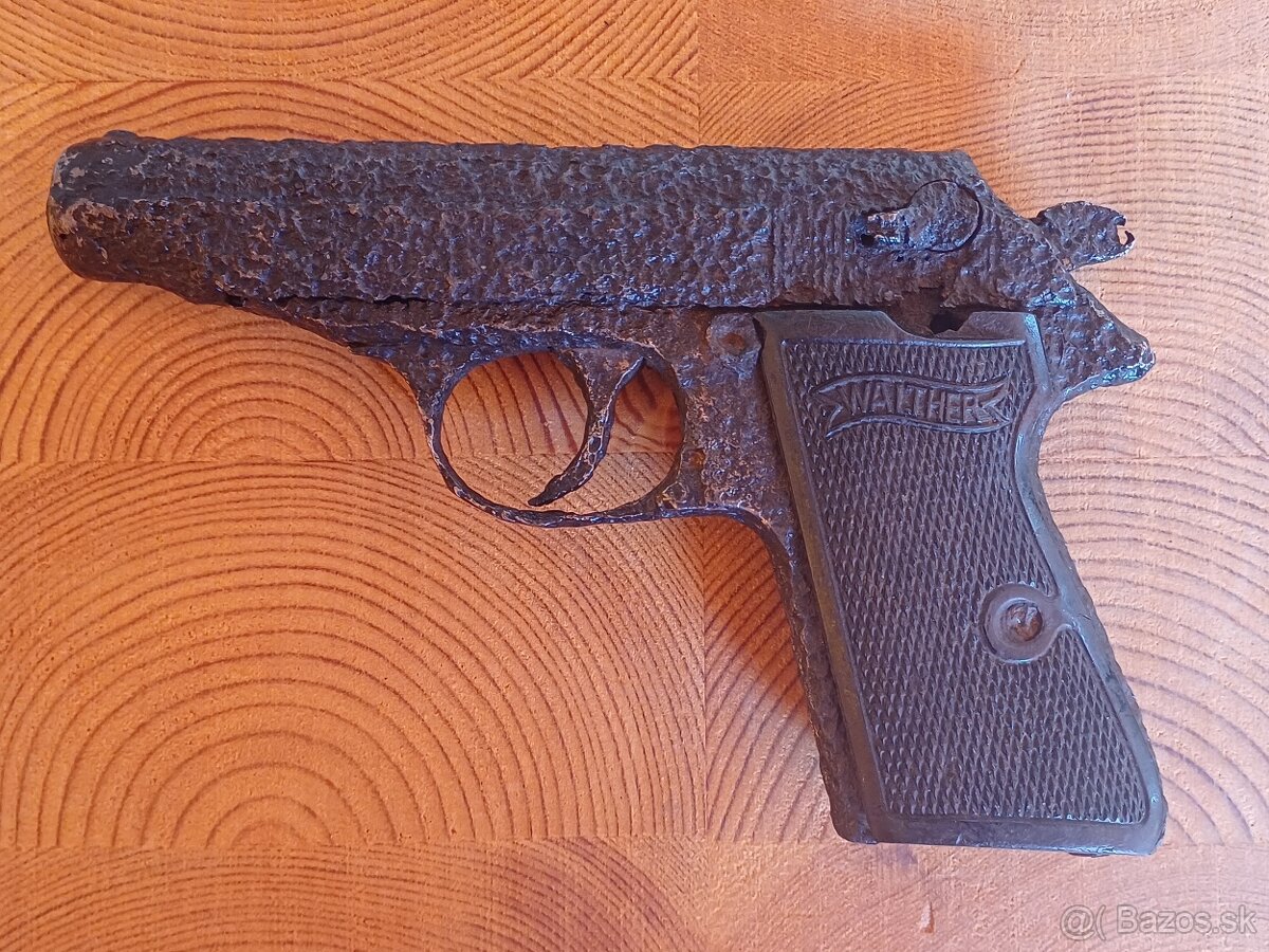 Walther PPK - originál torzo