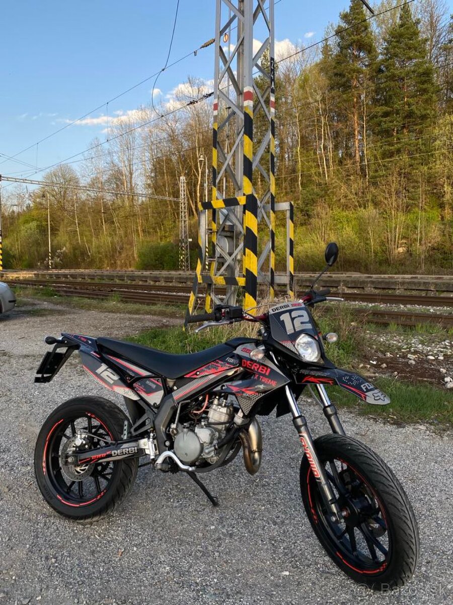 Derbi senda