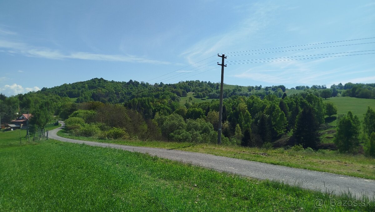 Na predaj slnečný pozemok Korytárky