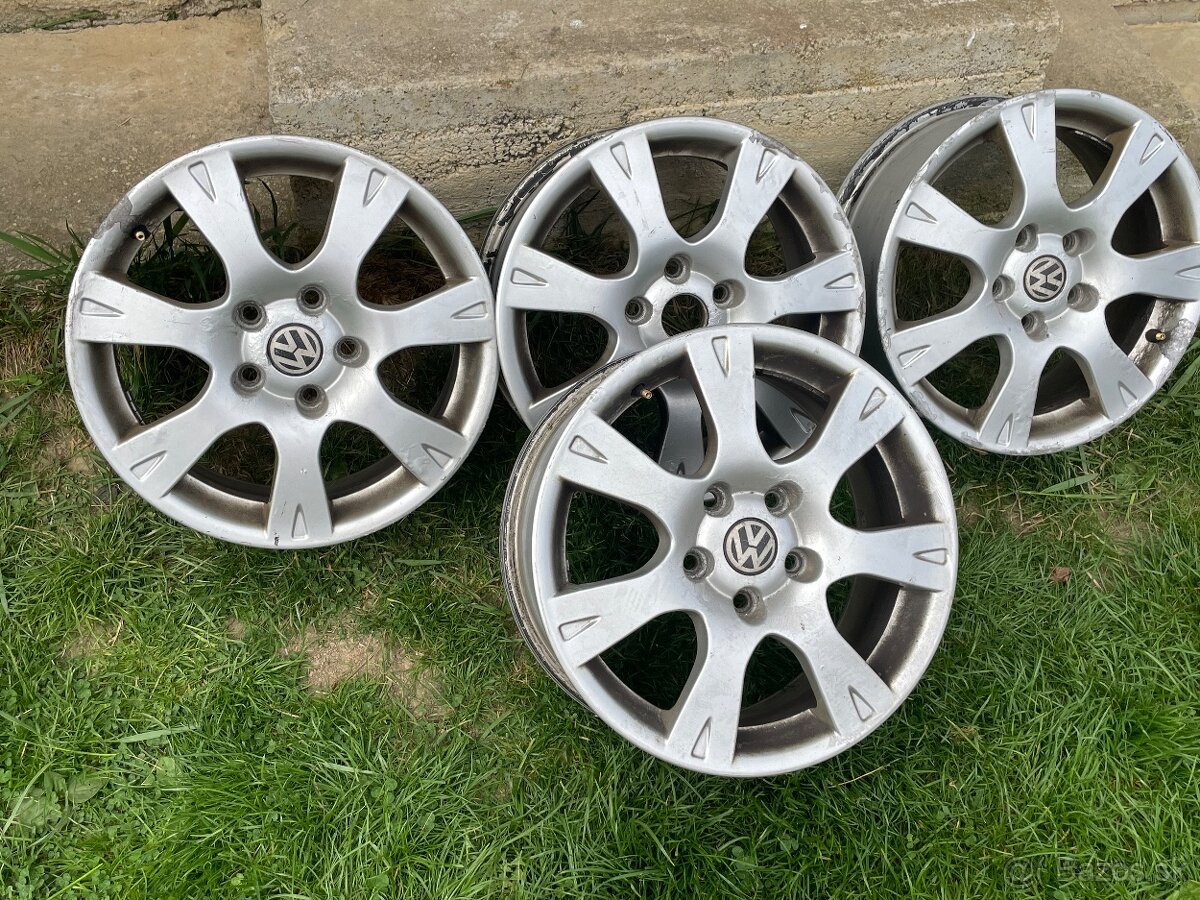Disky Skoda 16 palcov