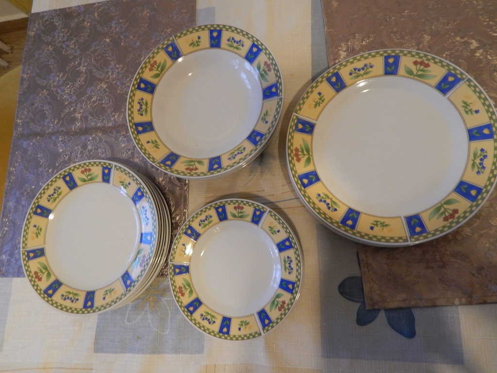 Porcelánová sada tanierov